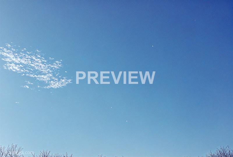 freepik__clear-blue-sky__90236_250524193356_00001