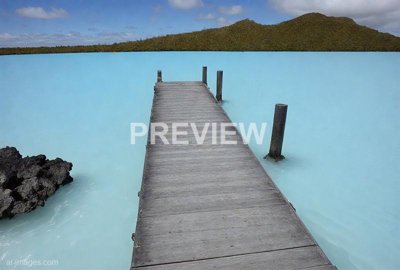 freepik__jetty-on-the-blue-lagoon__57477_250525094834_00001