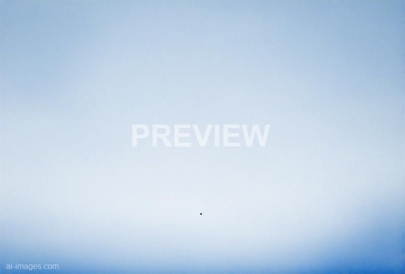 freepik__simple-white-wide-screen-gradients-light-blurred-c__23835_250928091819_00001