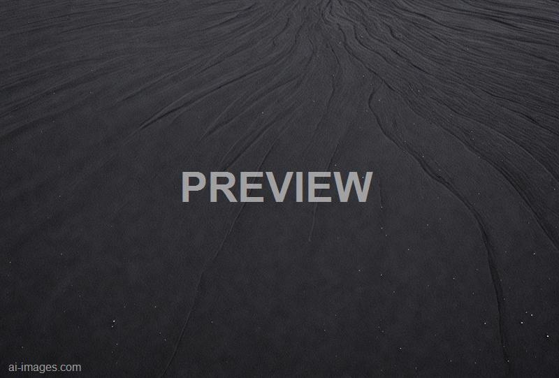 freepik__black-sand-abstract__98303_250524230215_00001