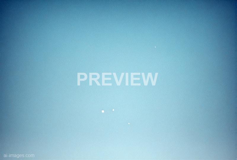 freepik__vignette-blue-gradient-noise-texture-plain-simple-__57715_250526084035_00001